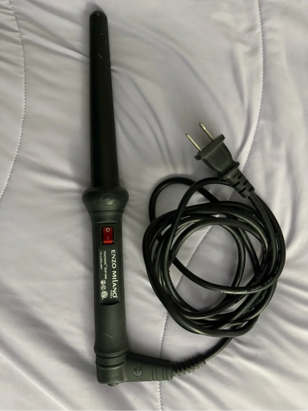 Enzo Milano Black Ceramic Tapered Curling Wand